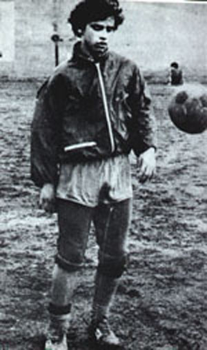 photo EROS CALCIATORE 1.jpg